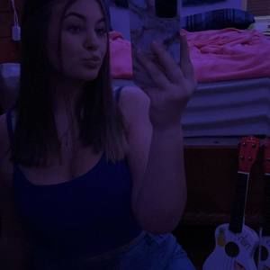 Meet your Posher, Monica